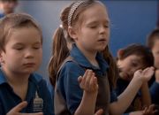 uk-children-say-lords-prayer