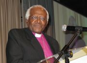 desmond-tutu
