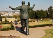 nelson-mandela-statue