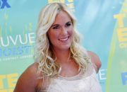 surfer-bethany-hamilton